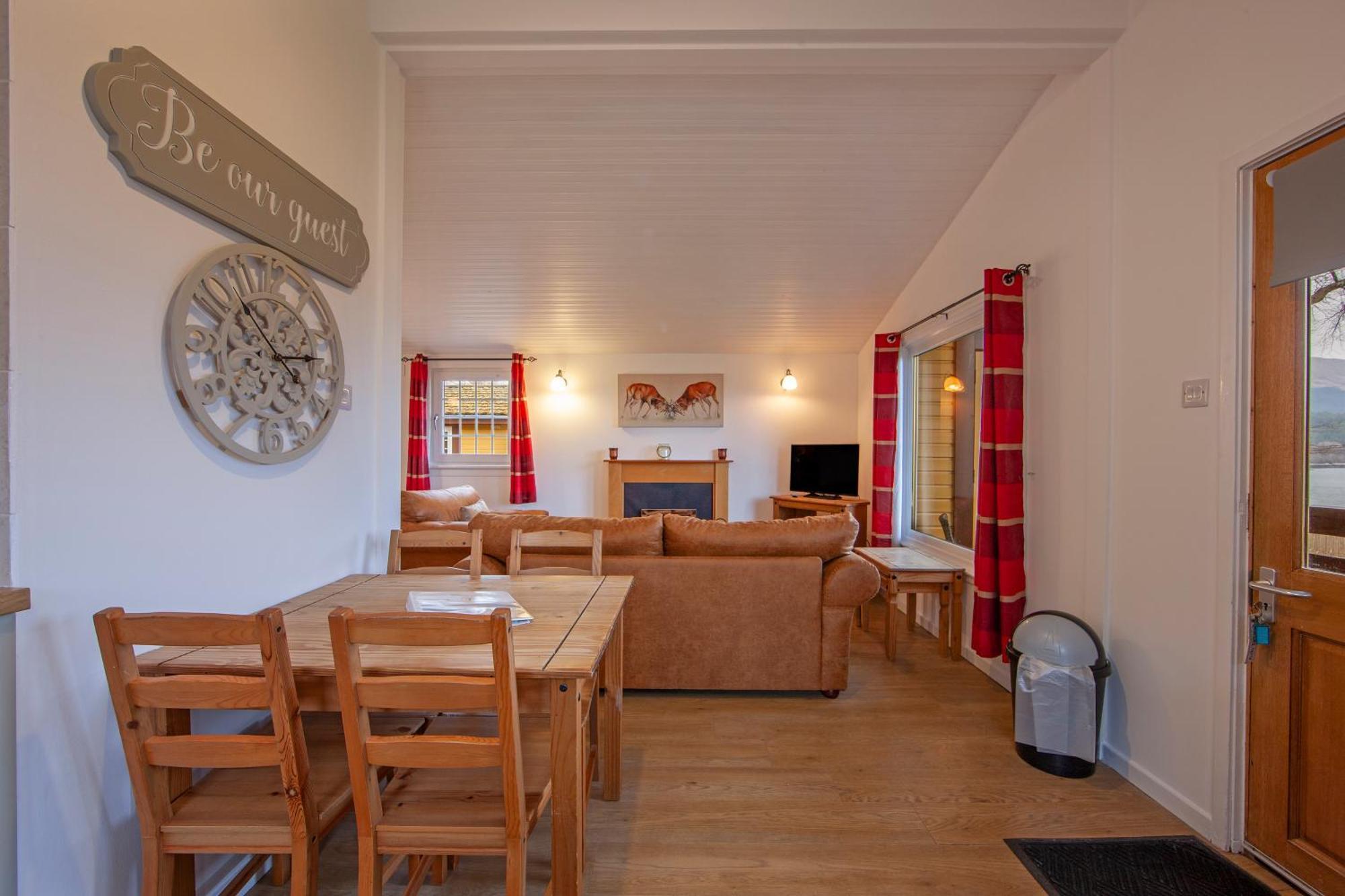 Appin Holiday Homes -Caravans, Lodges, Shepherds Hut And Train Carriage Stays Экстерьер фото