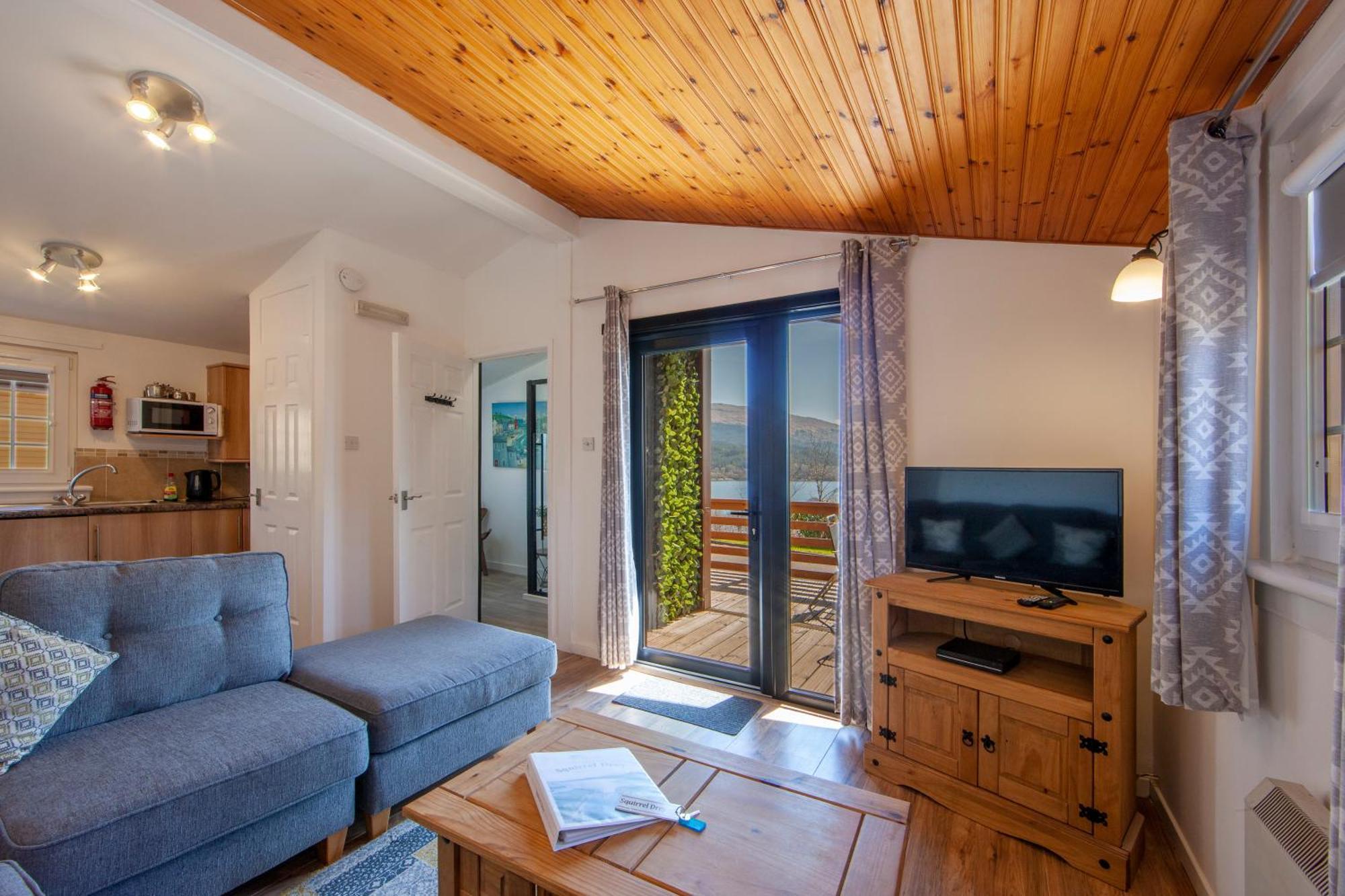 Appin Holiday Homes -Caravans, Lodges, Shepherds Hut And Train Carriage Stays Экстерьер фото