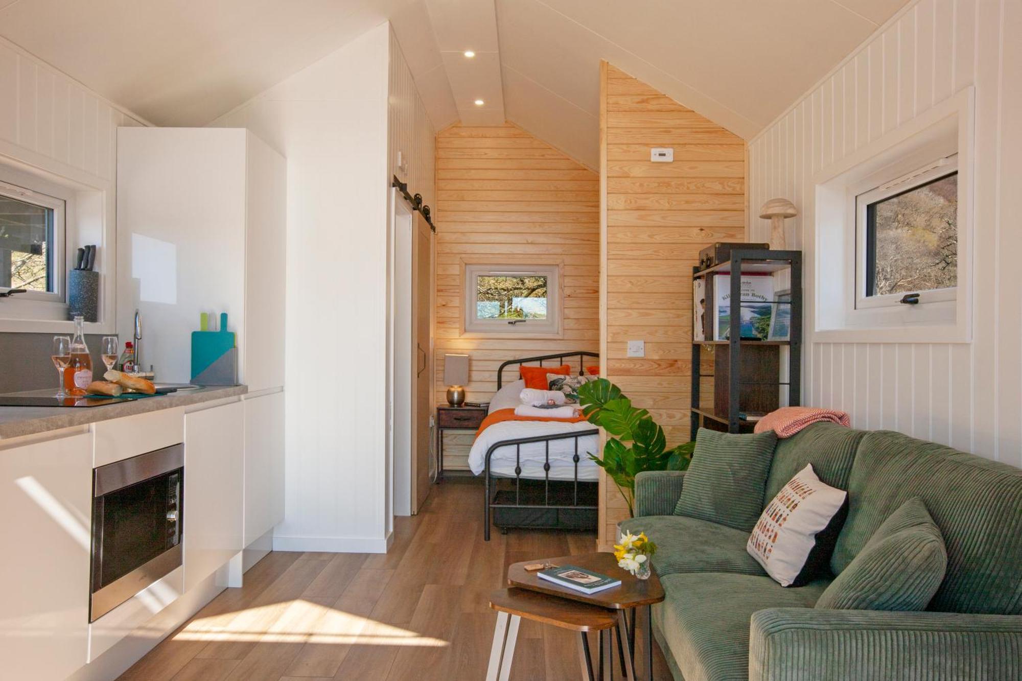 Appin Holiday Homes -Caravans, Lodges, Shepherds Hut And Train Carriage Stays Экстерьер фото
