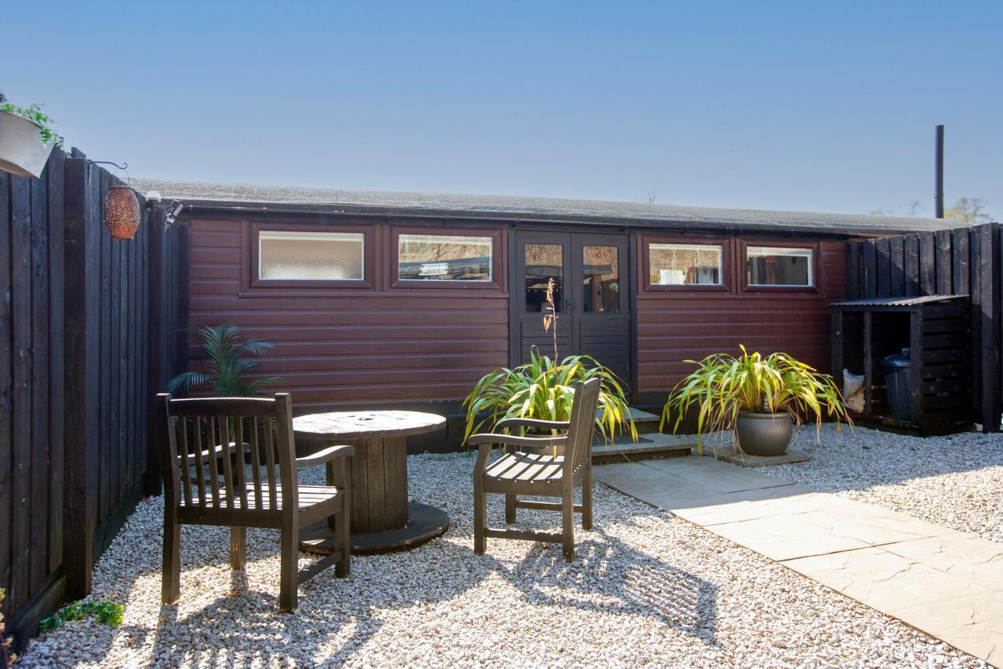 Appin Holiday Homes -Caravans, Lodges, Shepherds Hut And Train Carriage Stays Экстерьер фото
